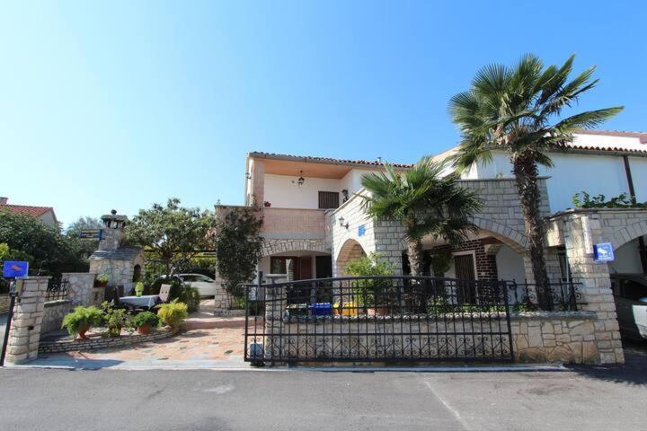 Licul Apartment